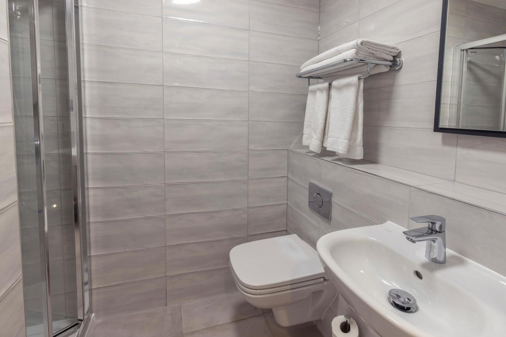 Best Western Kensington Olympia Hotel London Ngoại thất bức ảnh